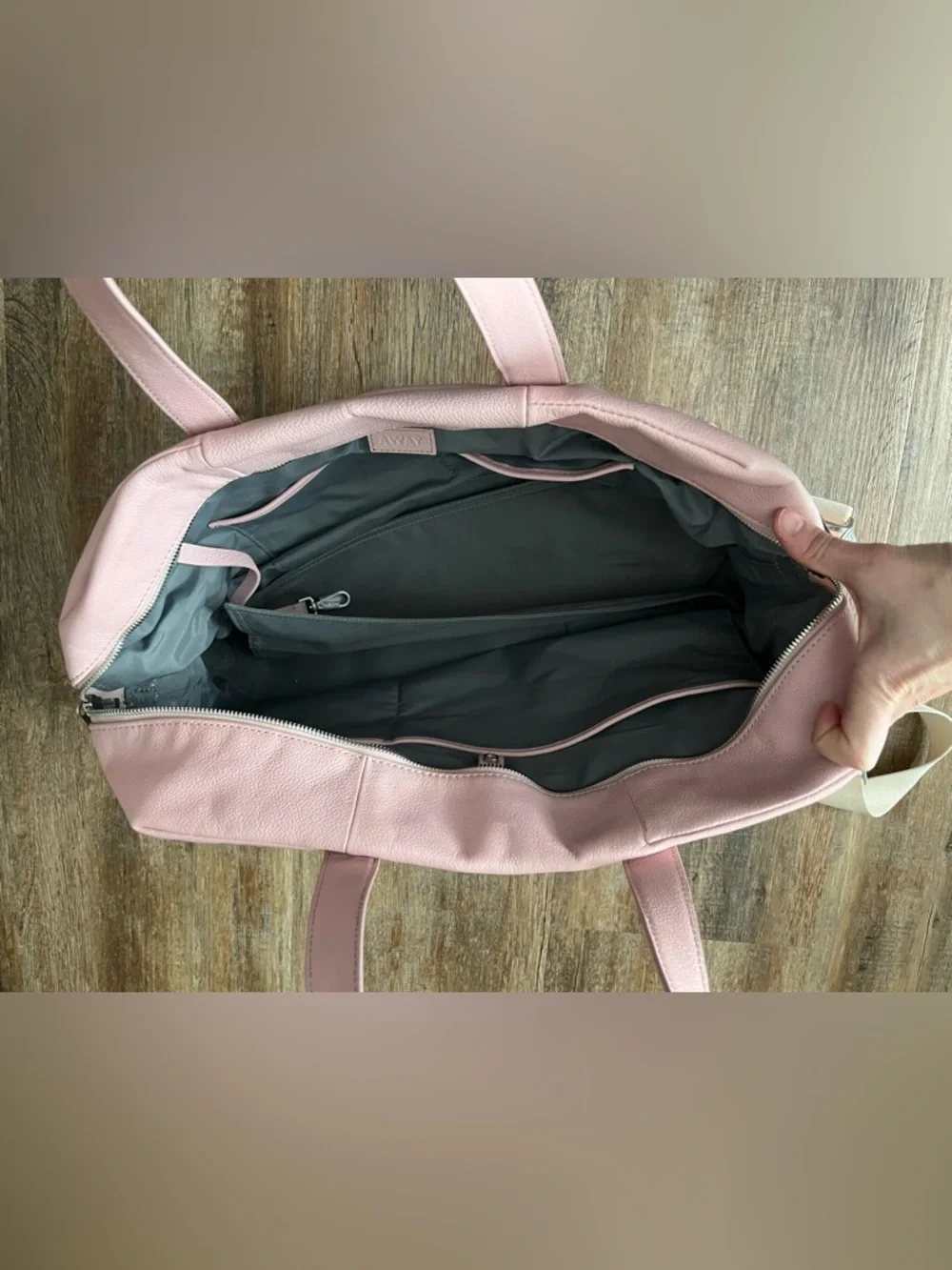 Away Pink Leather Weekender Travel Bag with Removable Strap - Picture 4 of 14